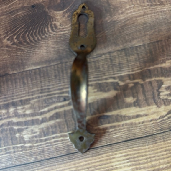 Antique Drawer Pull Hardware with Keyhole - Picture 1 of 4